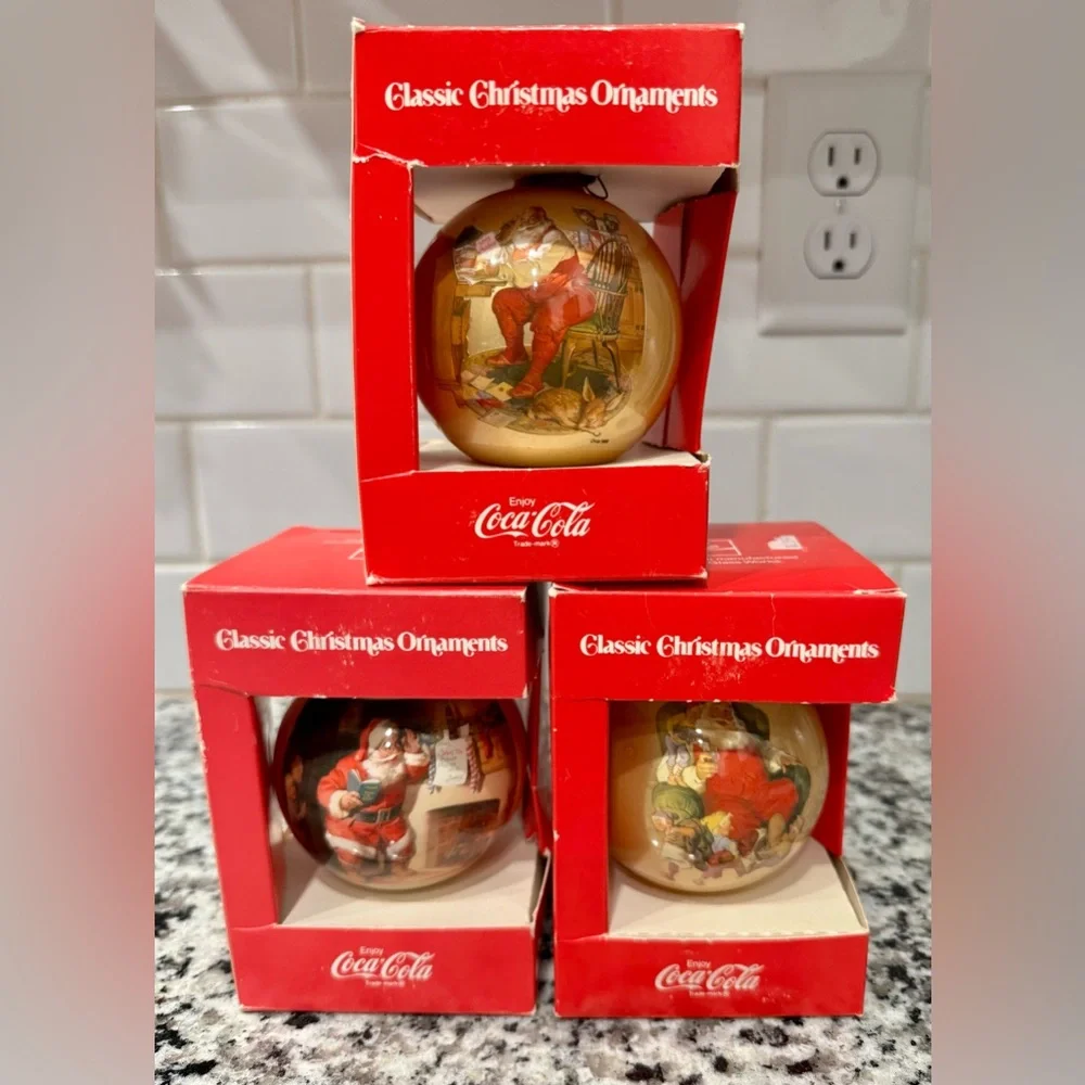 Vintage 1960’s‎ Coca Cola Glass Christmaf Ornaments Set of 3